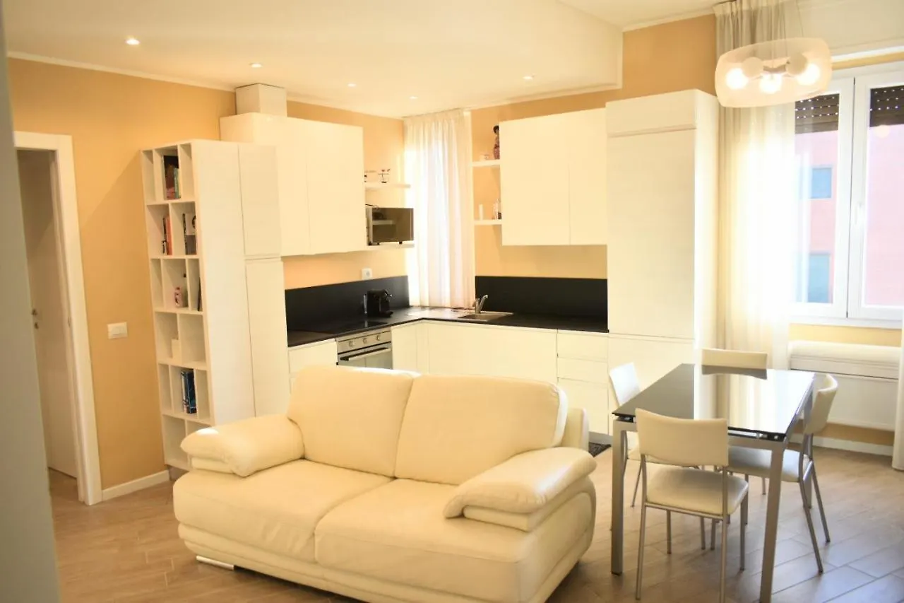 A Casa Di Joey Apartment Milan
